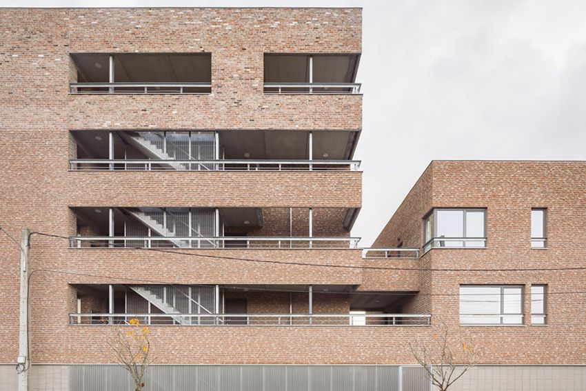 À Courtrai (BE), MAKER Architecten réinvente la cité-jardin sans démolir