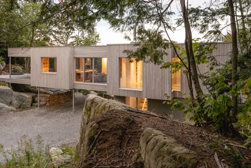 Un pont entre les rochers